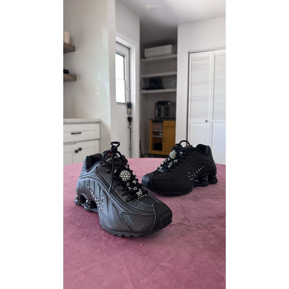 NIKE SHOX R4 - Picture 3 of 6